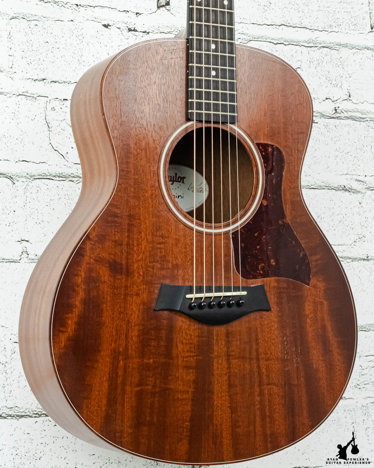 2013 Taylor GS Mini Mahgony w/gigbag