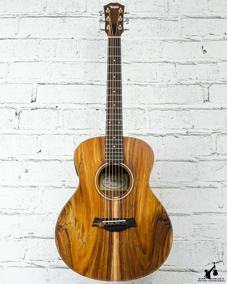 Taylor GS Mini-e Koa Plus w/ Bag (#5392)