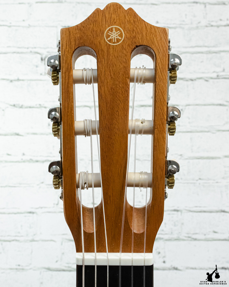 Yamaha GL-1 Guitalele Tobacco Burst w/gigbag