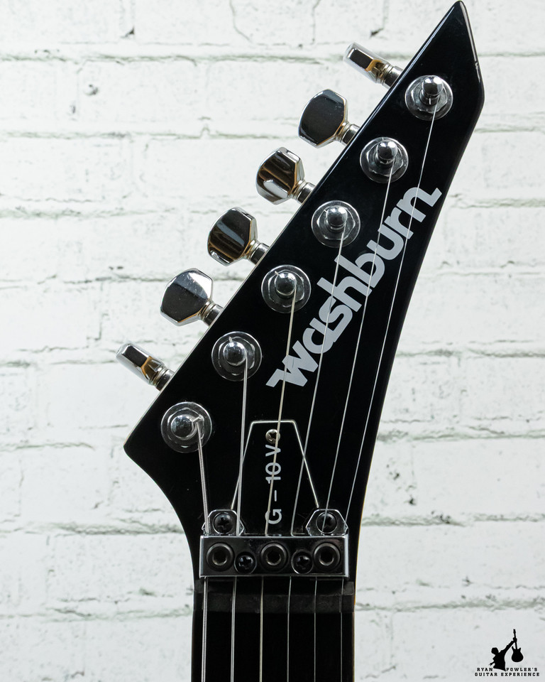 Washburn G10V Wine Red w/ Case (Whammy bar not included)