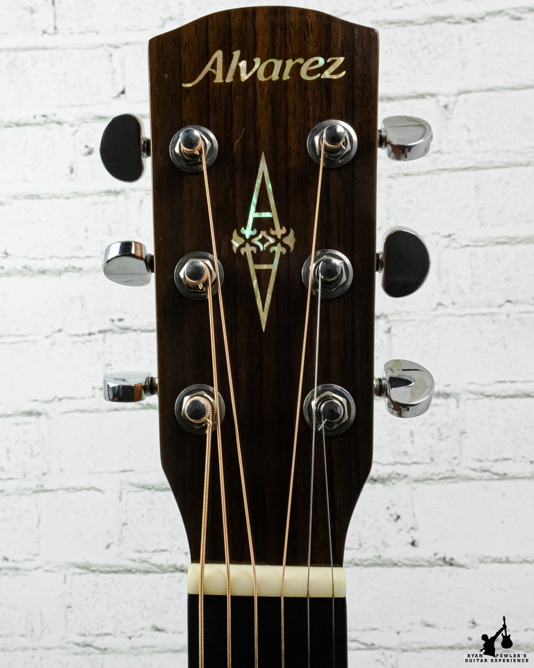 Alvarez AD66SHB Artist Series Sunburst w/ Case