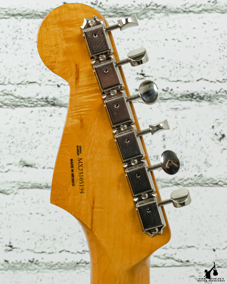 2022 Fender Classic 60s Strat Lake Placid Blue
