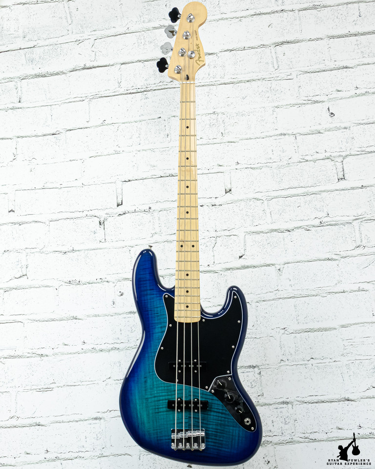 2022 Fender Player Plus Jazz Bass Blue Burst Flame Top w/gigbag
