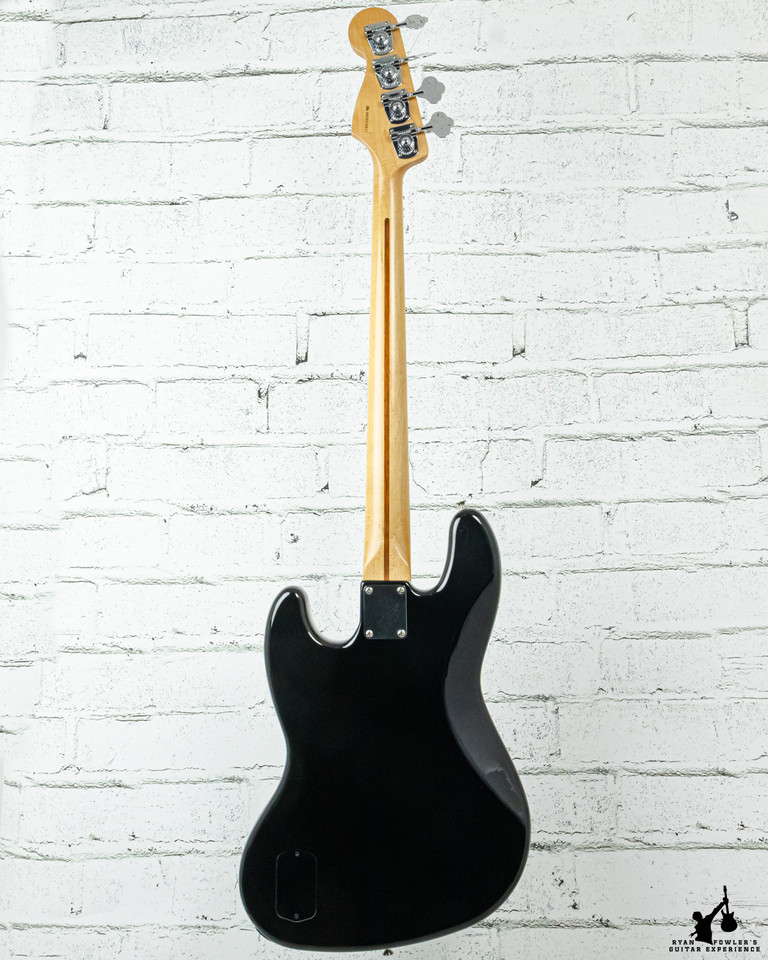 2010 Fender MIM Deluxe Active Jazz Bass Black w/ Bag