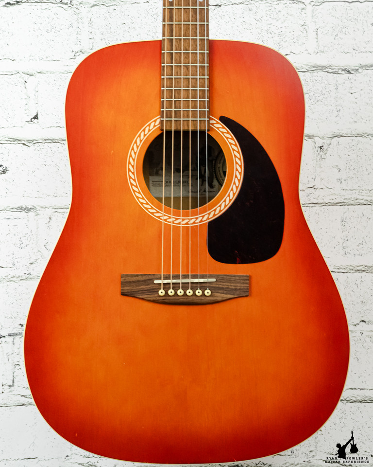 Art and Lutherie Wild Cherry Acoustic