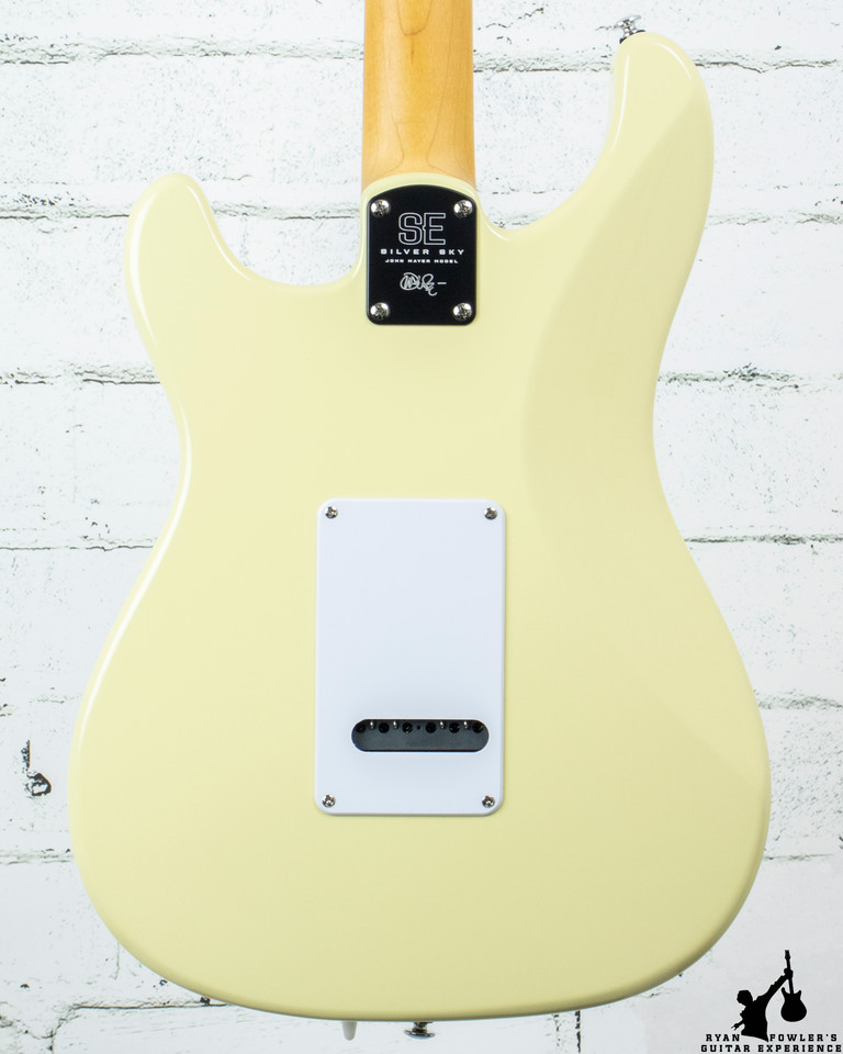 2022 PRS SE Silver Sky Electric Guitar in Moon White W / Gigbag