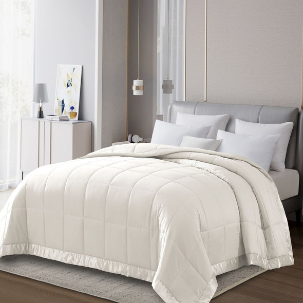 Solid Color Microfiber Down Alternative Blanket product image