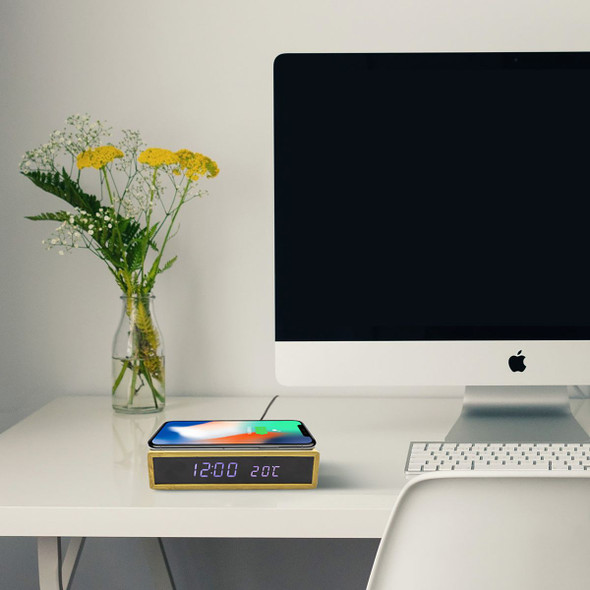 Zummy Wireless Charger Clock with LED product image