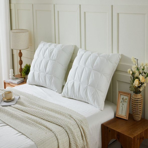 Ellen Tracy Puffy Gusseted Down Alternative Cotton Pillow (2-Pack) product image