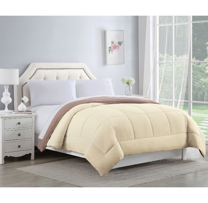 Bibb Home 2-Tone Down Alternative Reversible Comforter - Full/Queen - Ivory/Taupe