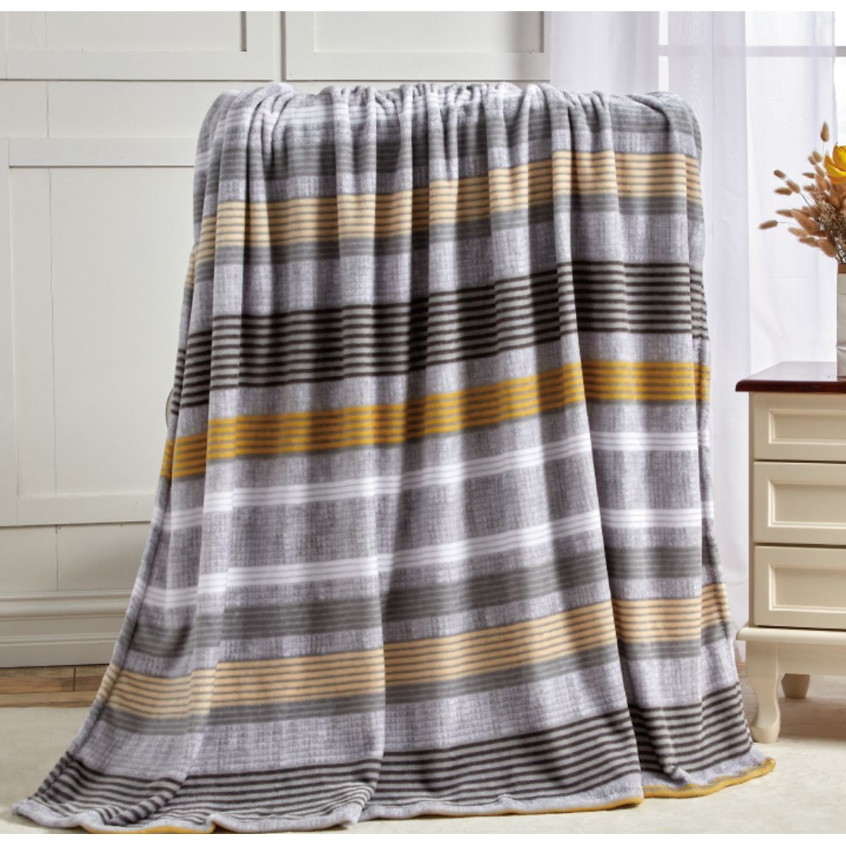 Noble House Summer Prints Microplush Throw Blankets - Brea