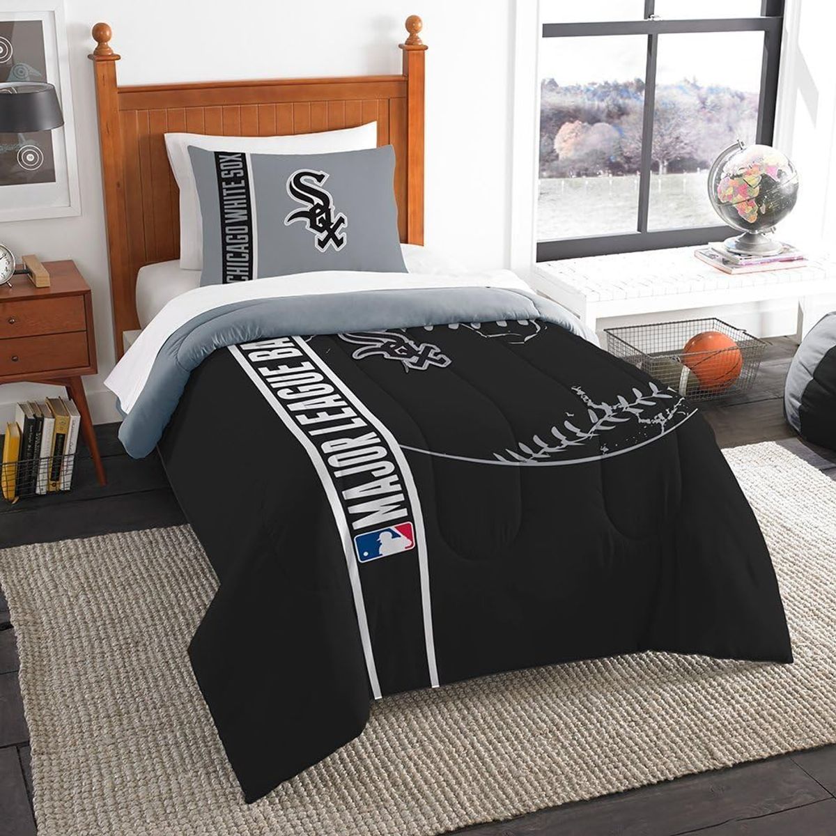 MLB & NFL Sham & Comforter Bedding Set (Twin or Full) - Northwest Chicago White Sox MLB Twin Comforter Set