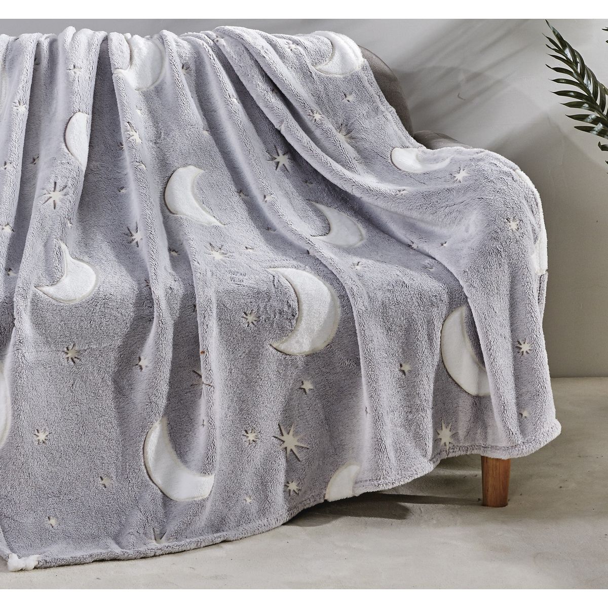 Glow-in-the-Dark 50 x 60-Inch Throw Blanket - Star Moon