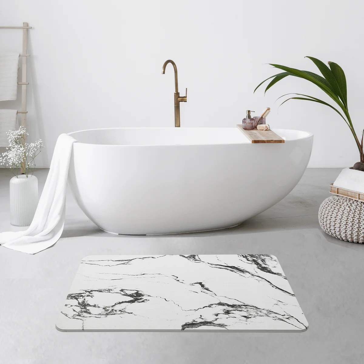 Diatomaceous Earth Bath Mat - White Marble