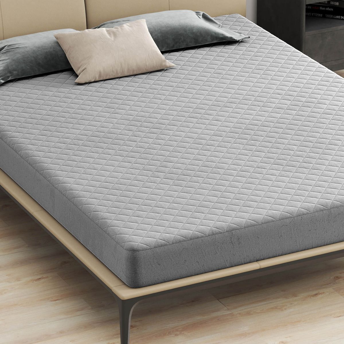 Photos - Mattress Cover / Pad Costway Mattress Protector Topper with Soft Velvet  - Queen HCST05072 (Twin, Queen, King)
