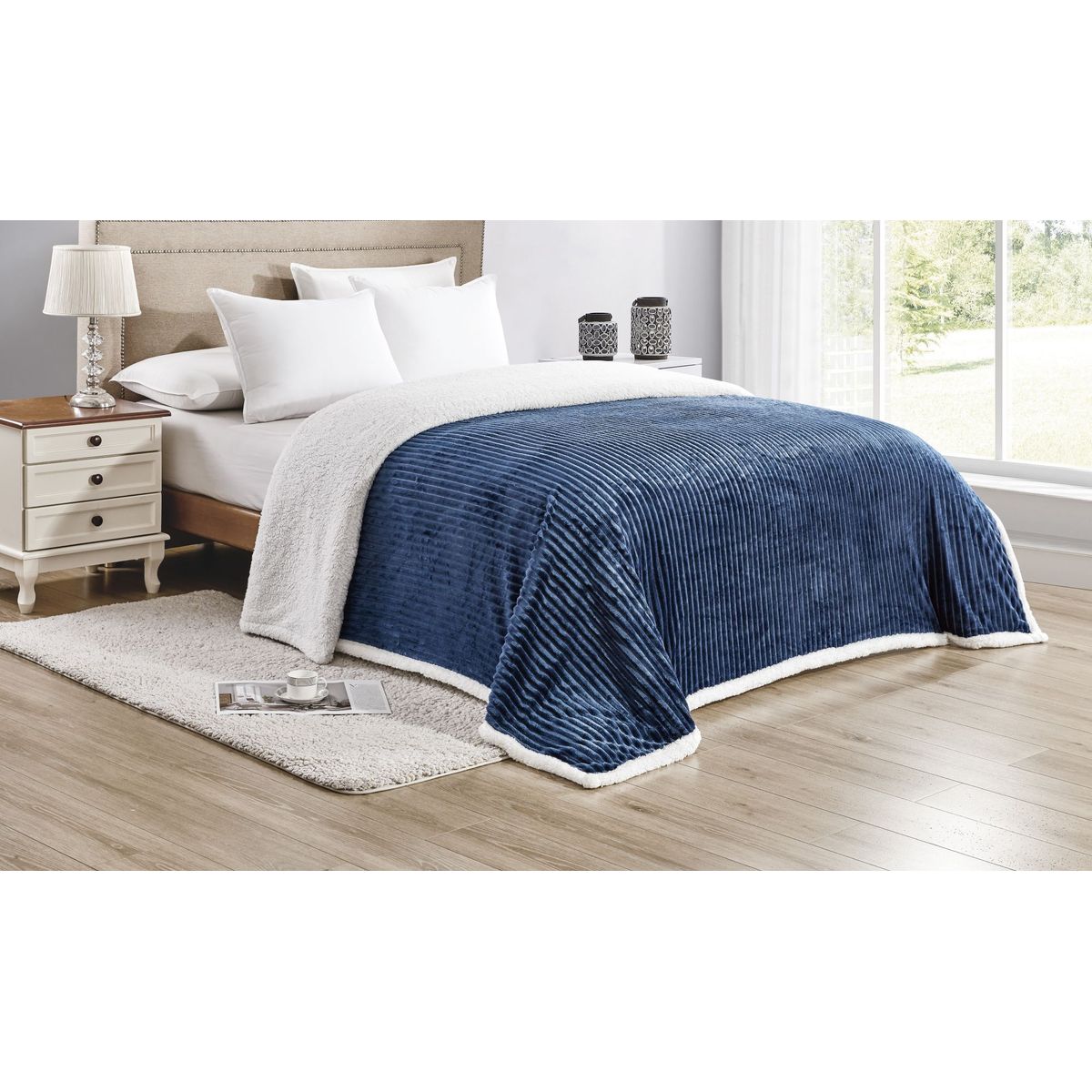 Ultra-Soft Sherpa and Corduroy Reversible Blanket - King-Navy
