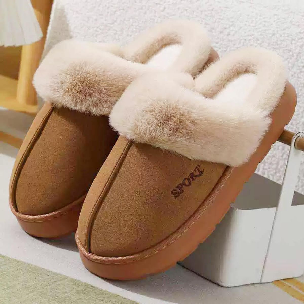 Women's Fuzzy House Slippers - Brown, 9