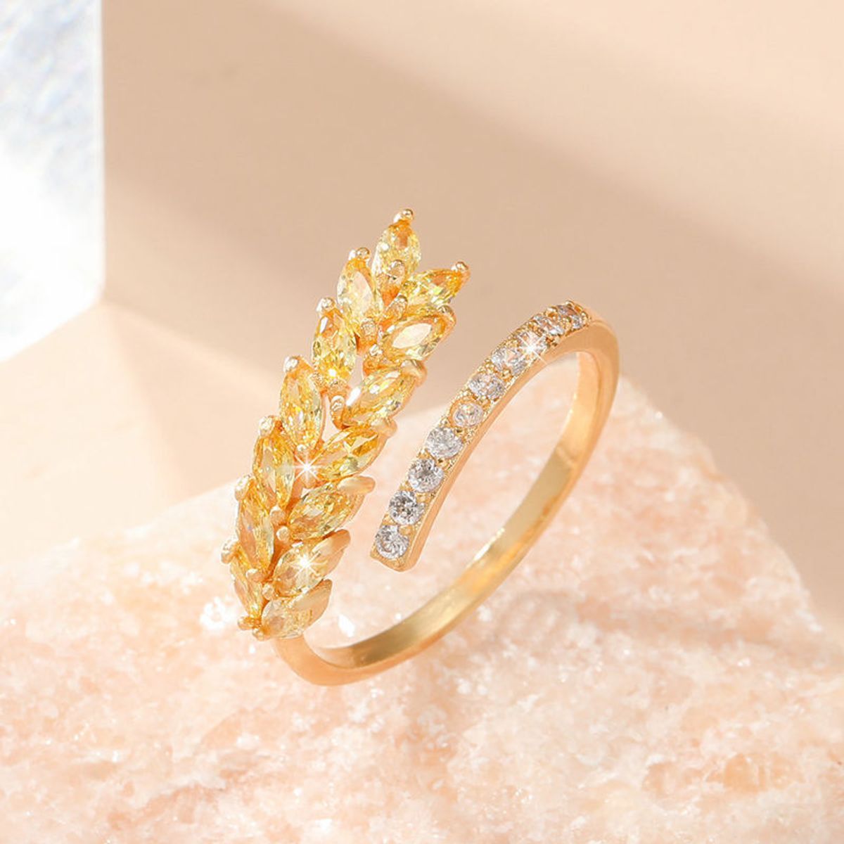 Women’s Adjustable Wheat-Design Ring  - Gold