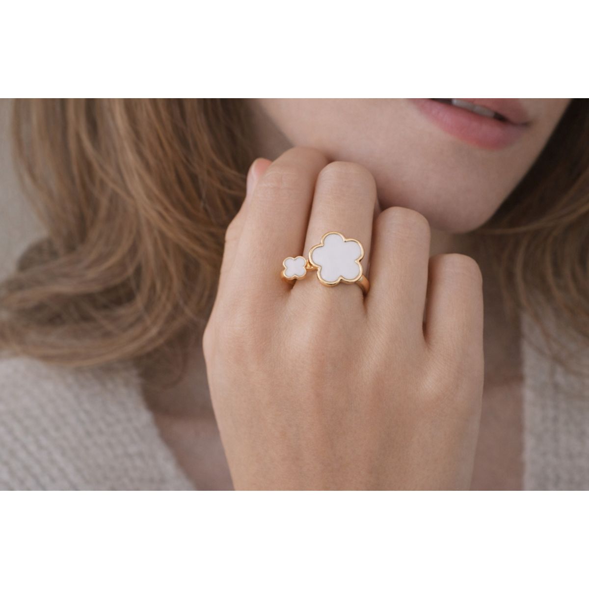 18K Gold Plated Adjustable Flower Ring clover ring white