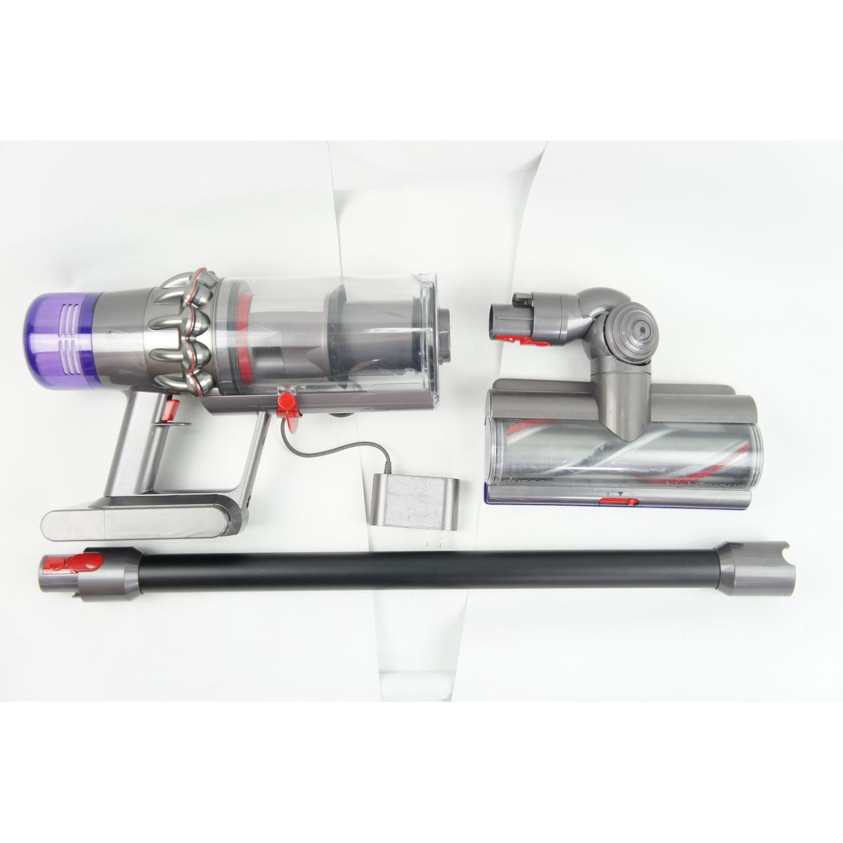 Dyson V11 Upright Cordless Stick Vacuum  Dyson V11 with 5 attachments  Black