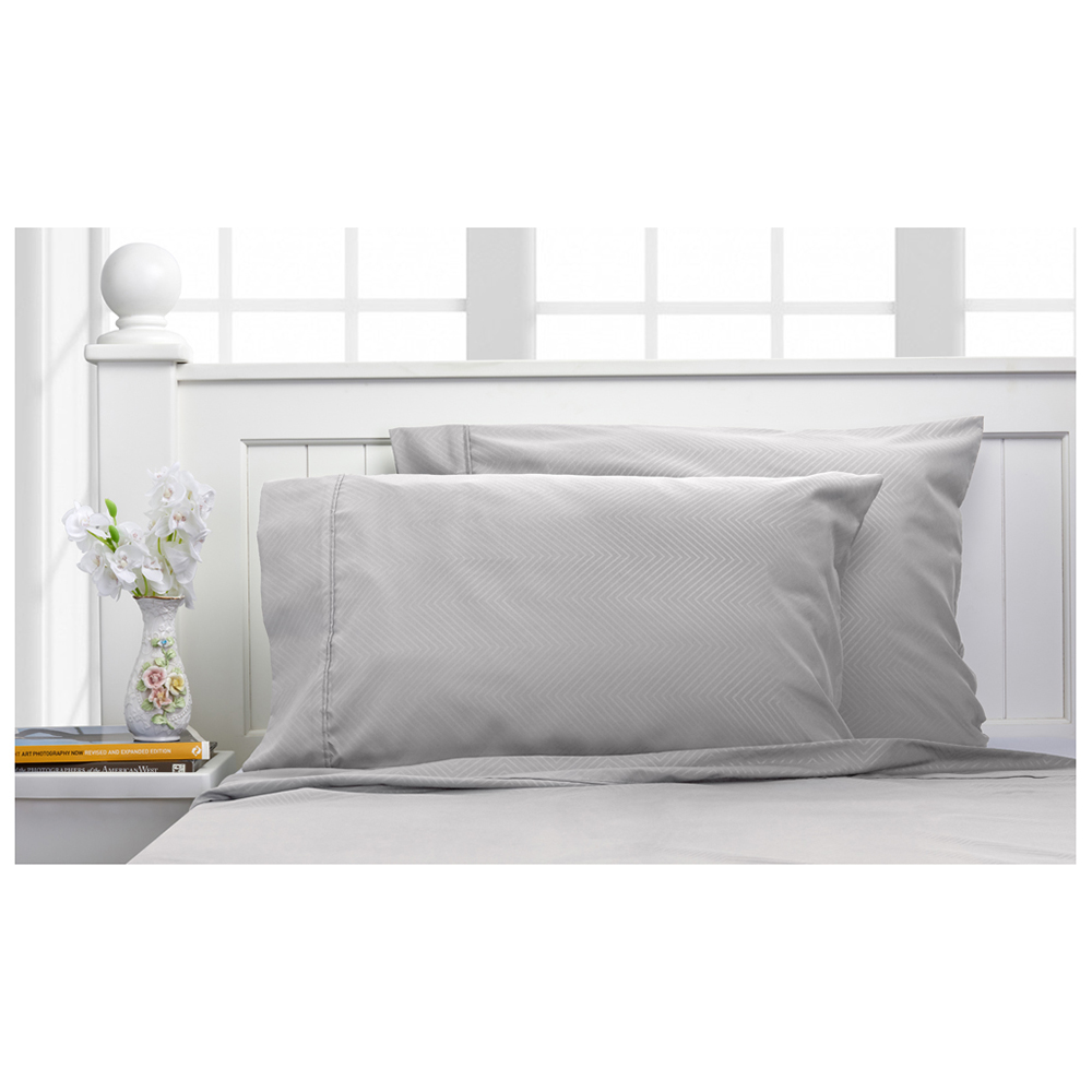 Chevron Embossed Bamboo 4-Piece Sheet Set - Queen - Silver