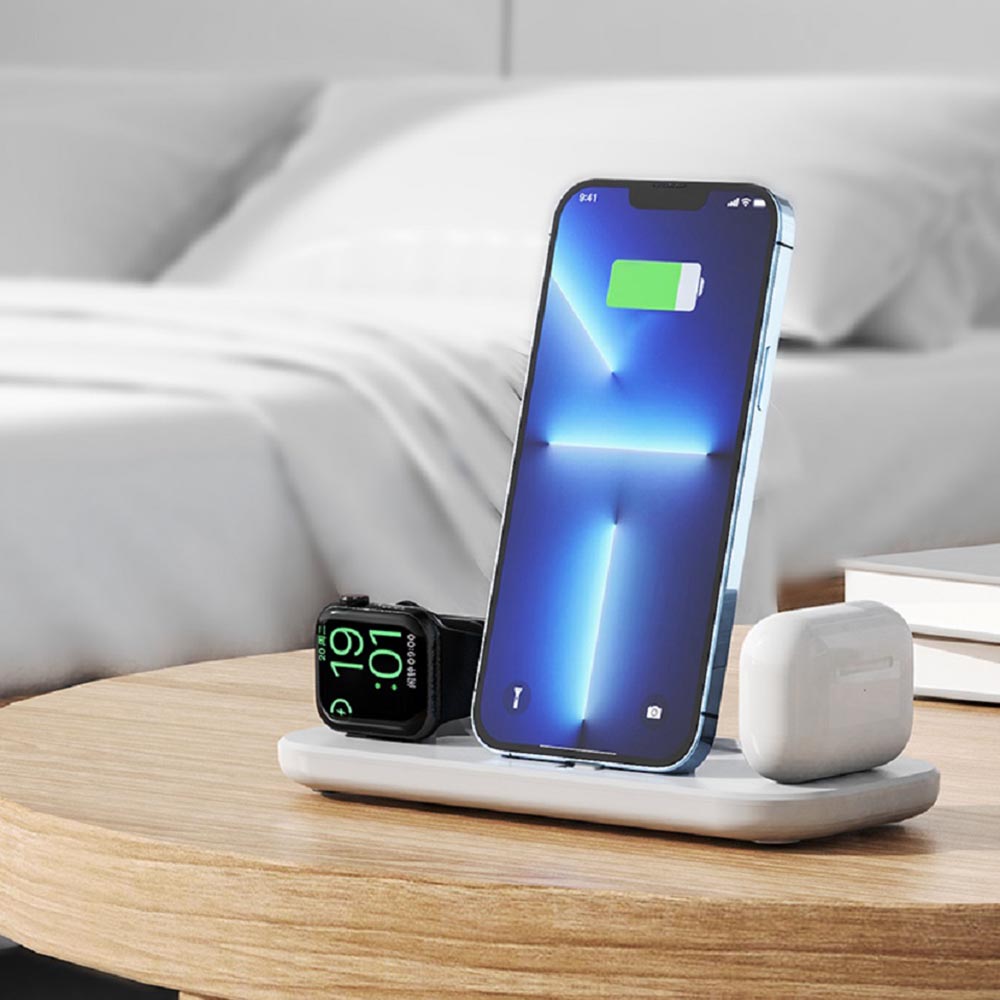 Photos - Other for Mobile Waloo 3-in-1 Portable & Foldable Charging Station for Apple Devices - A32 Charging Stand-White A32 CHARGING STAND-WHITE