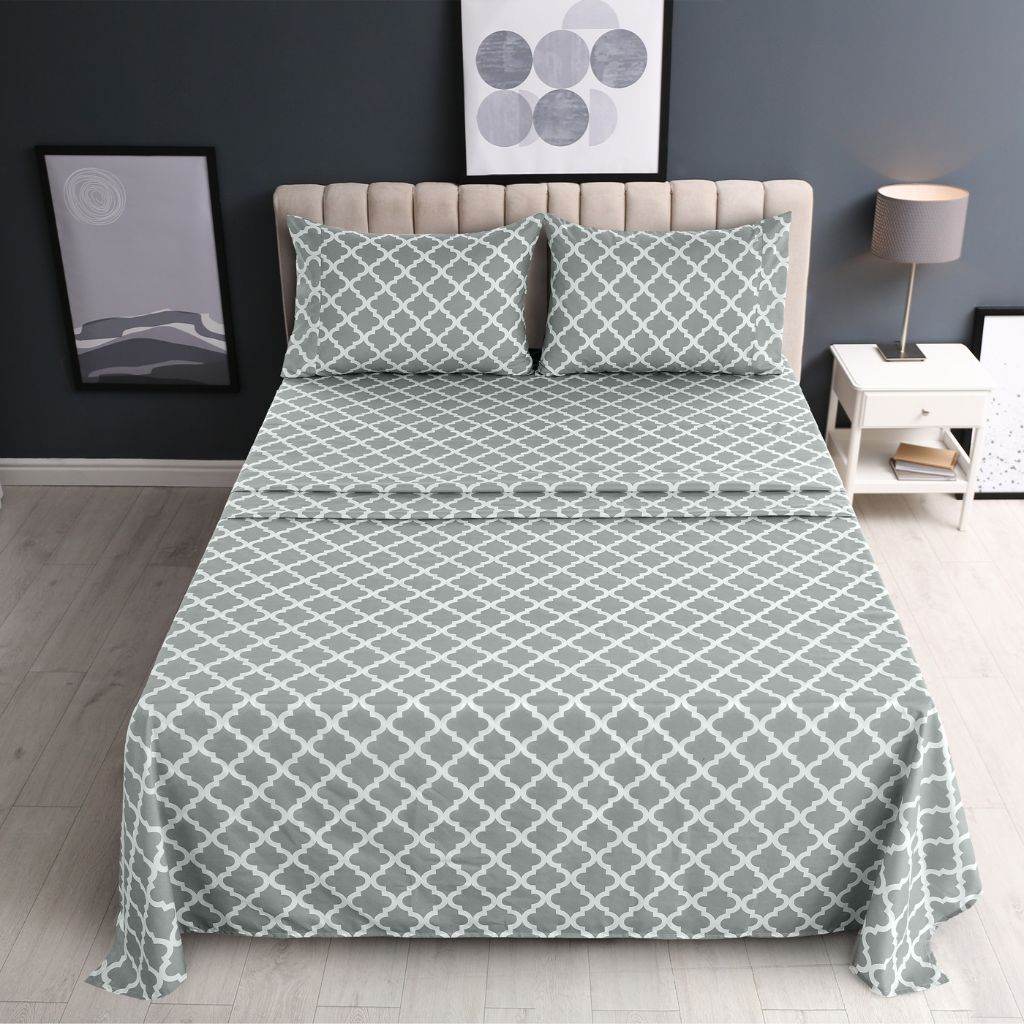 4-Piece Premium Quatrefoil Microfiber Bedding Set - Queen - Grey