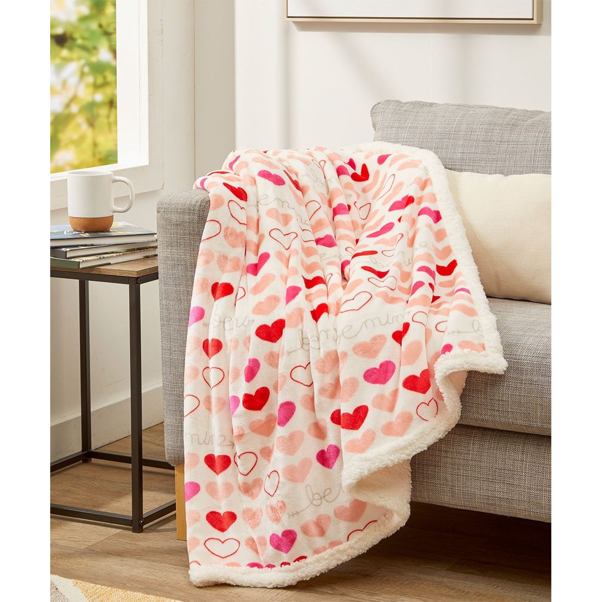 Heart-Themed Sherpa 50 x 60-Inch Throw Blanket - Isabella