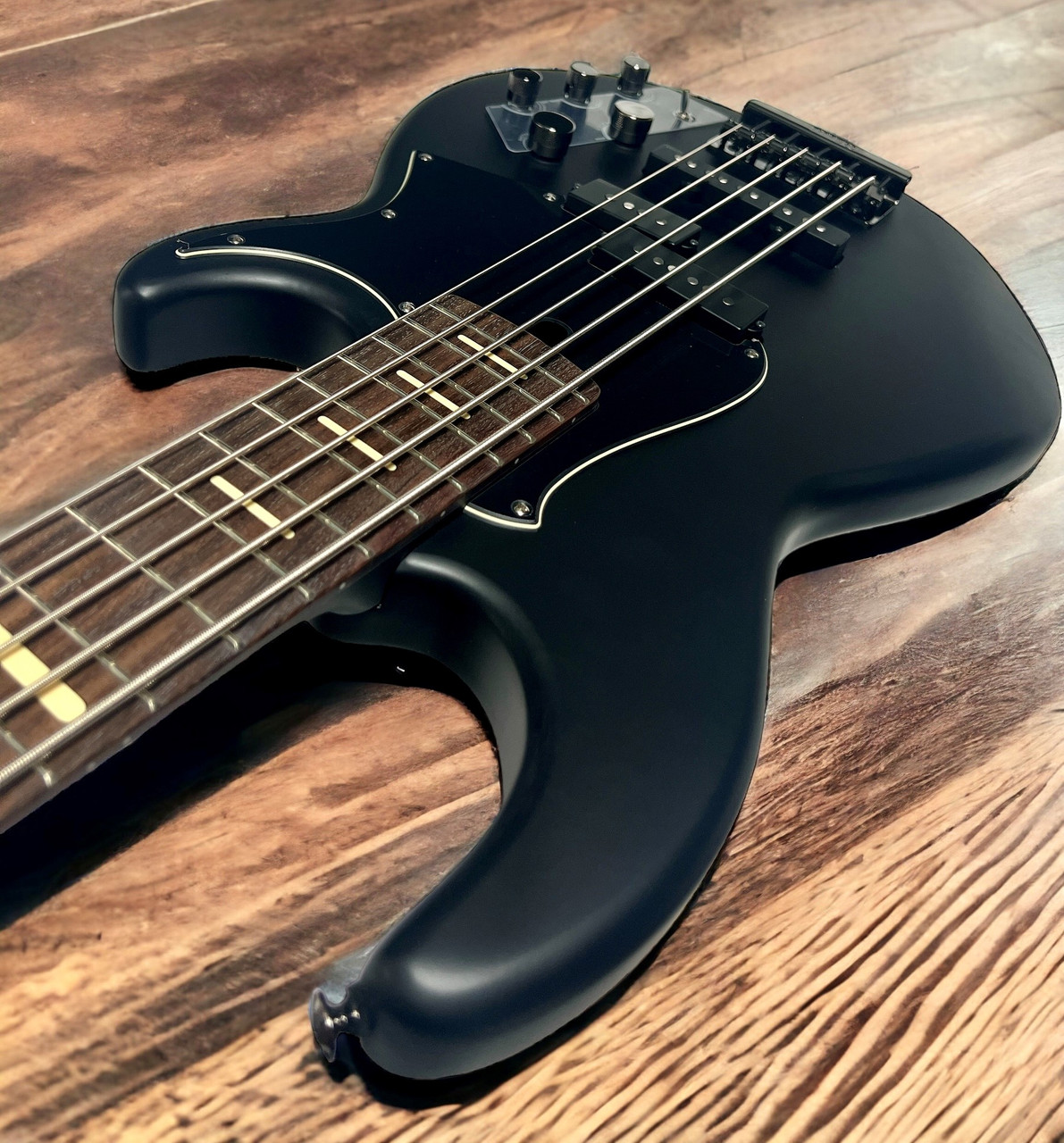 Yamaha BB735A. Trans Black Matte w/ Rosewood.