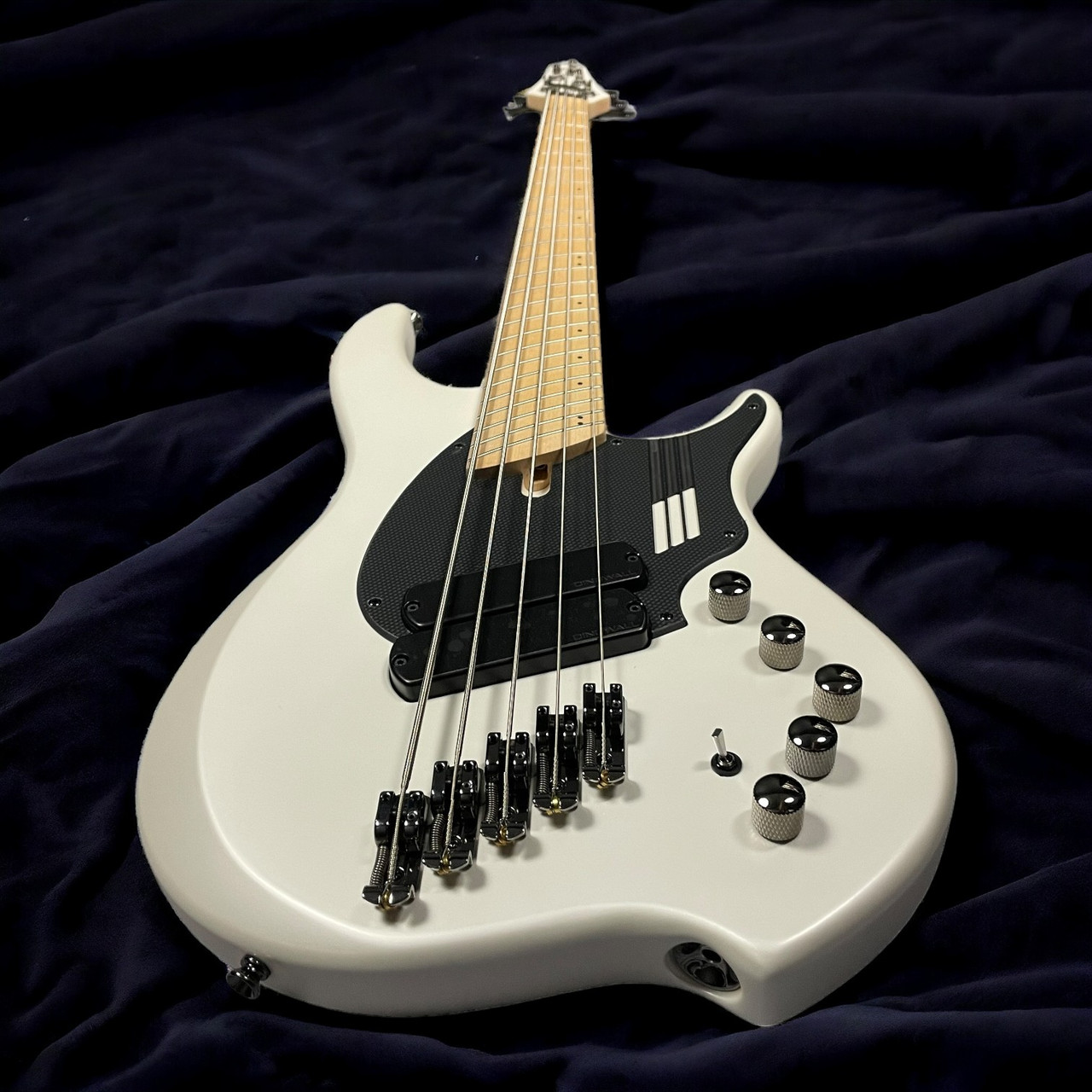 Dingwall NG-2 (5), Ducati White Pearl / Maple *In Stock!