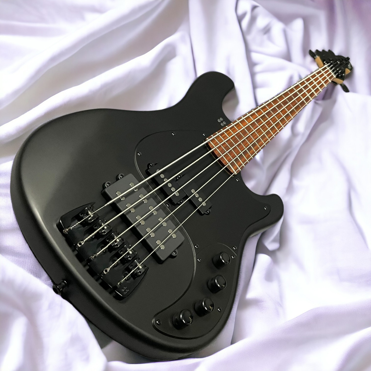 Sandberg Cal. VM-5 Nighthawk, Matte Black / Pau Ferro *On