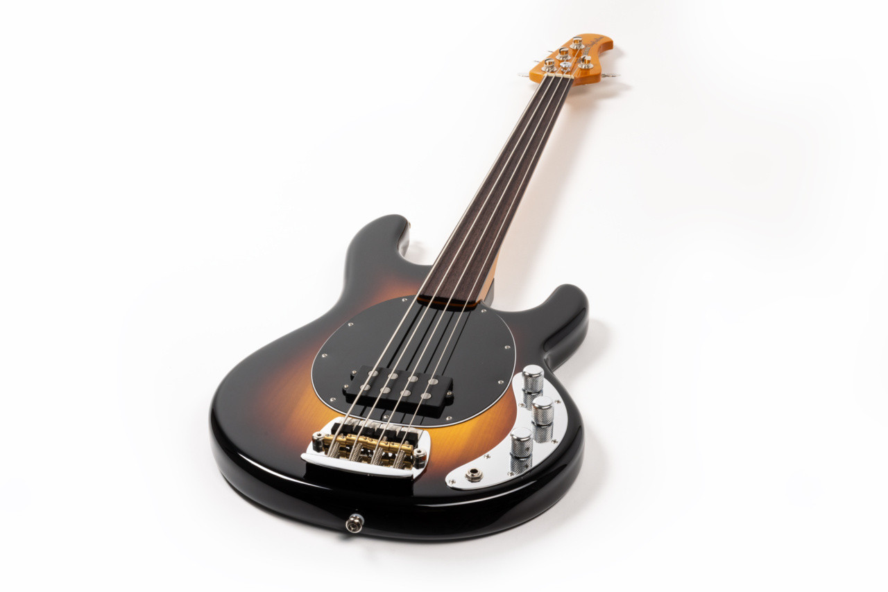 Ernie Ball Music Man Pino Palladino Stingray Artist Series
