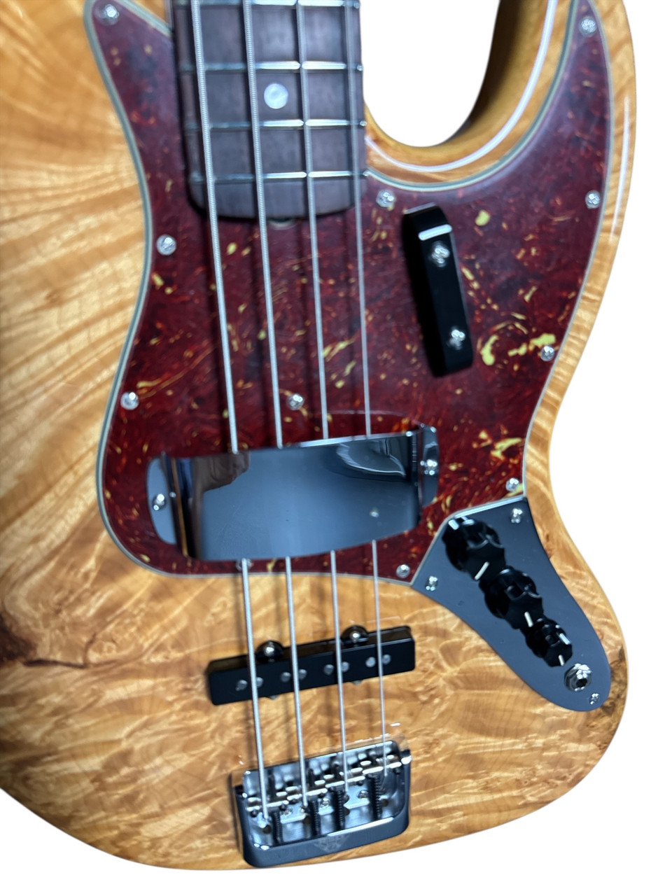Fender Custom Shop NOS Artisan Jazz Bass, Flame Maple Burl