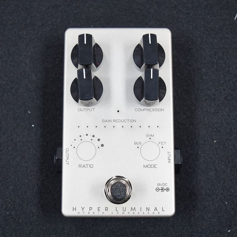 Darkglass Electronics Hyper Luminal Hybrid Compressor