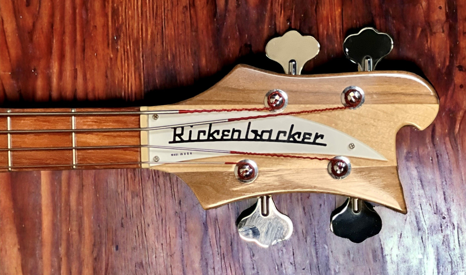 Rickenbacker 4001 V63, Mapleglo / Rosewood (2001) *Pre-Owned in