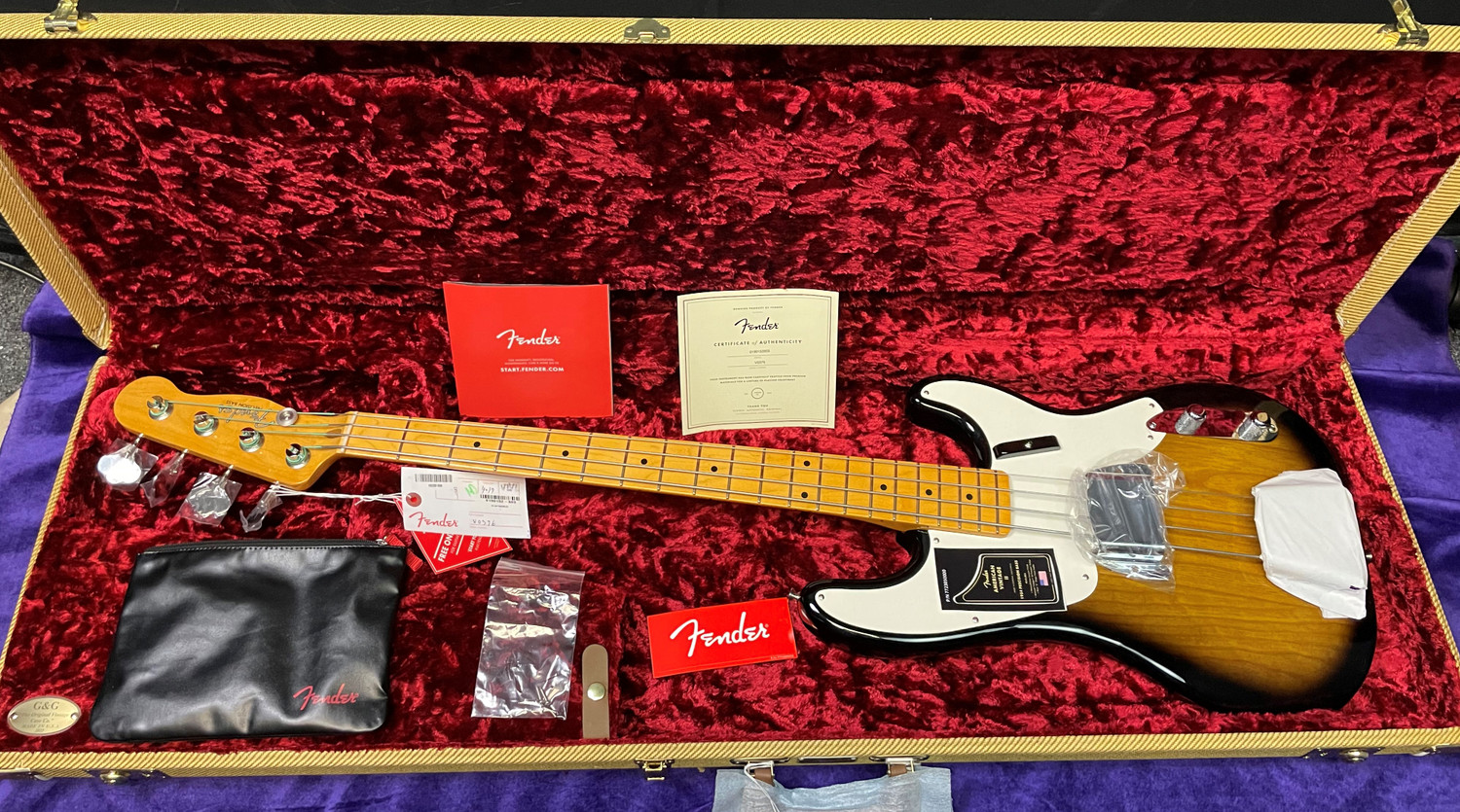 Fender AM. Vintage II '54 Precision Bass, 2TSB / Maple.*IN STOCK*