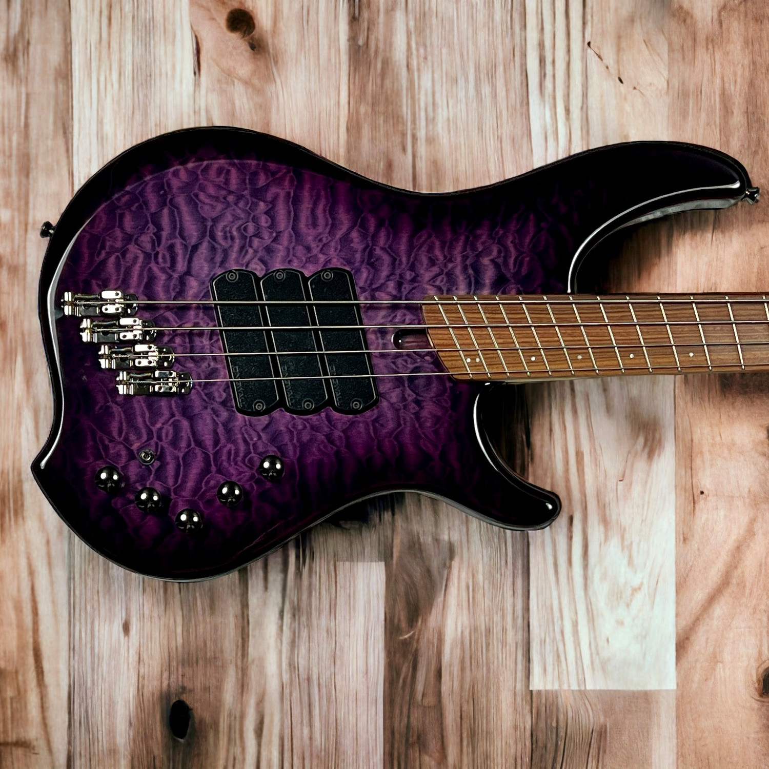 Dingwall Combustion (4), Ultra Violet / Pau Ferro / 3 Pickups *In