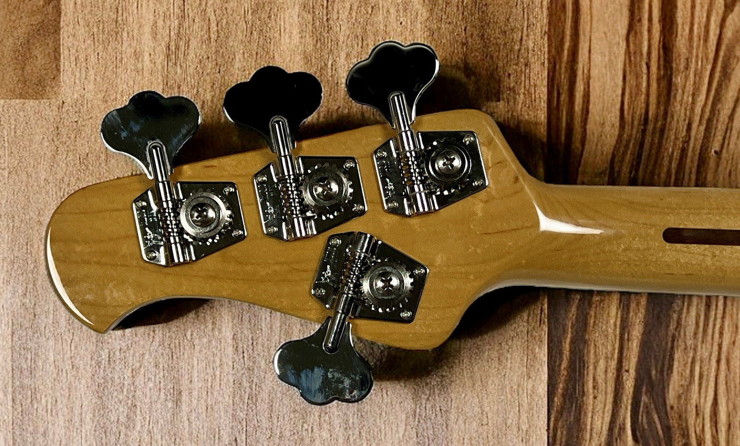 Ernie Ball Music Man StingRay 4 