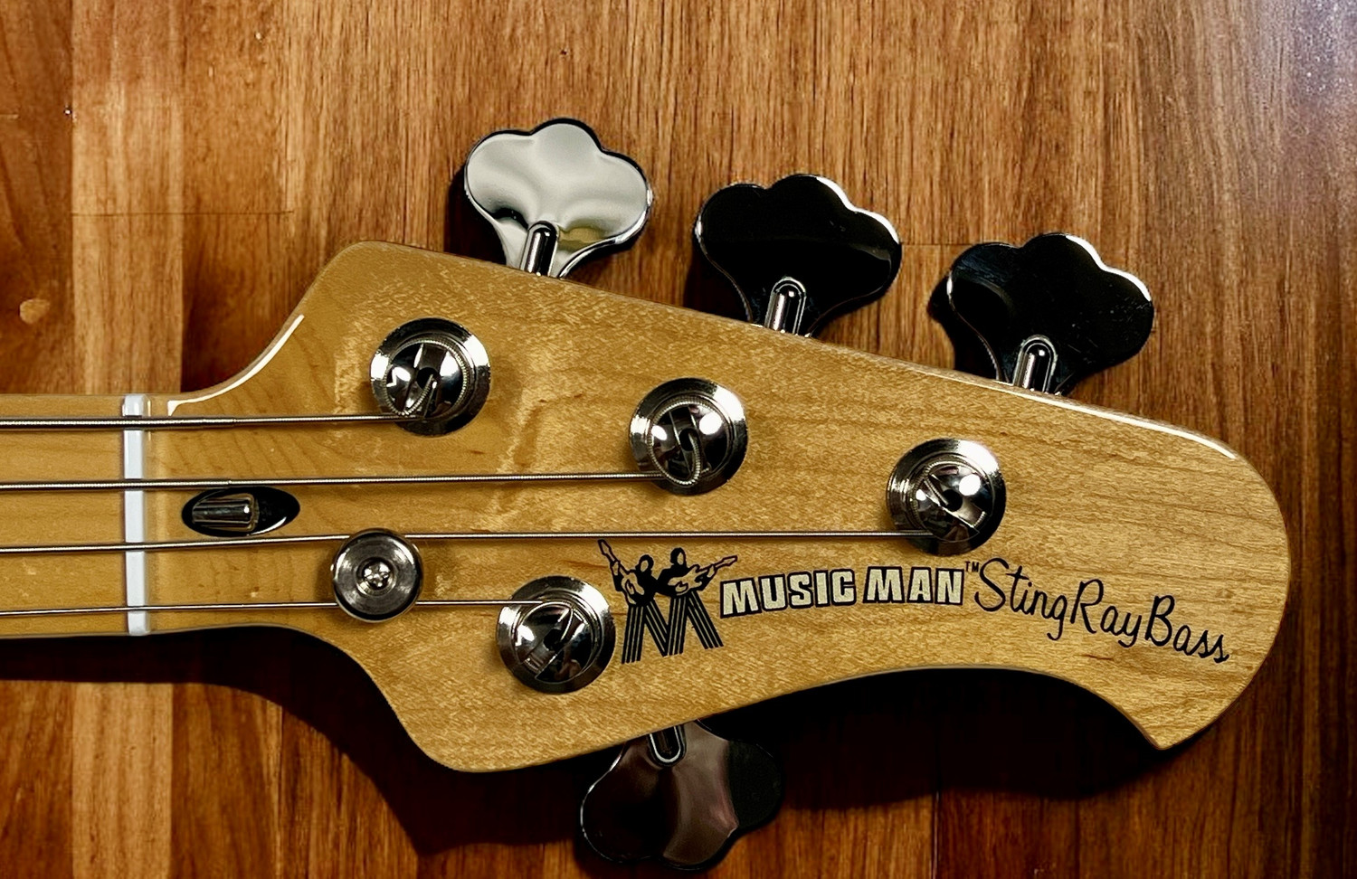 Ernie Ball Music Man StingRay 4 