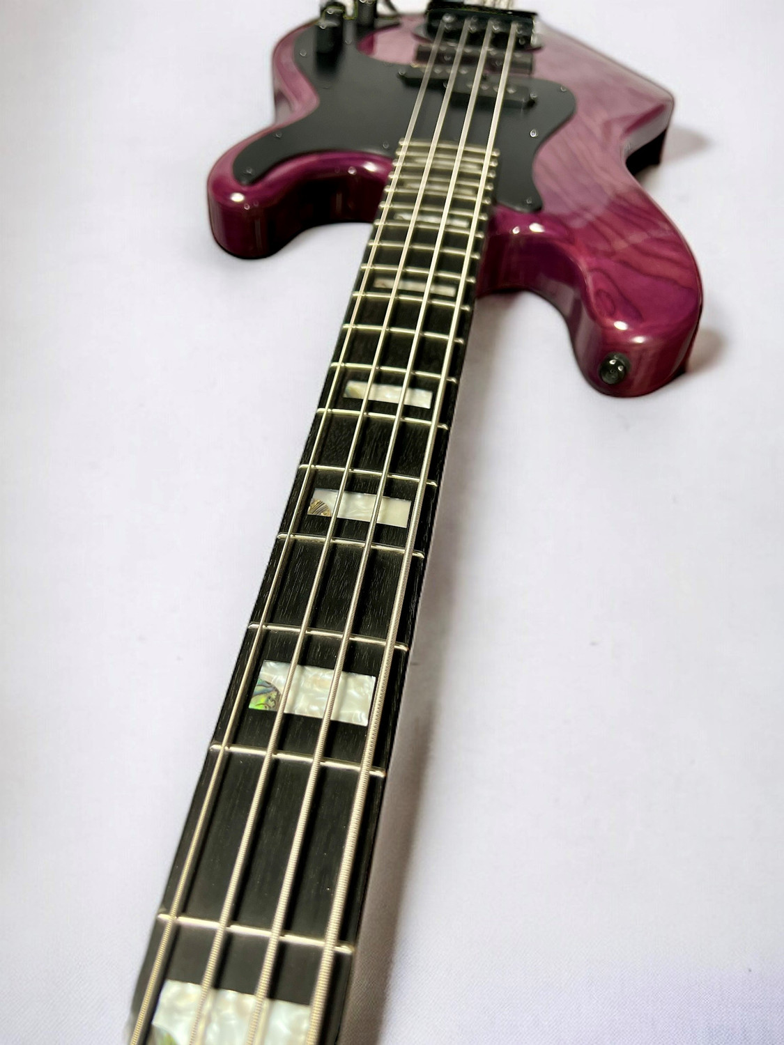 Lakland Skyline 44-64 Custom GZ, Trans Purple / Ebony / Geezer