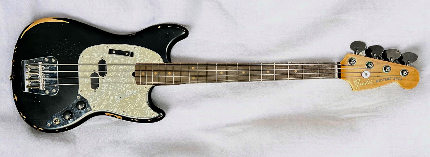 Fender Mustang Justin Meldal-Johnsen (JMJ) Short Scale, Road Worn