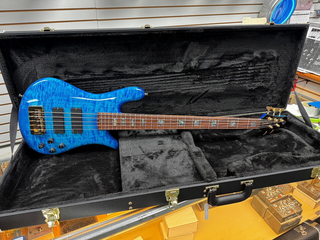 Spector USA NS-5XL, Bahama Blue w/ Pau Ferro and HAZ-LAB Preamp