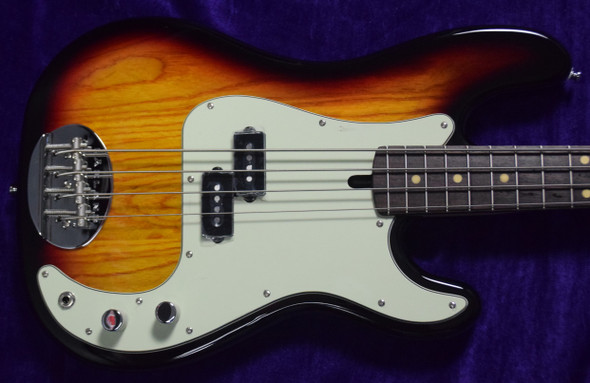 Lakland Skyline 44-64 (Bob Glaub), 3-Tone Sunburst 4 String Bass At Bass Central