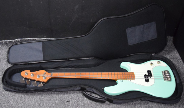 Sandberg Cal. Vs (Lionel) Short Scale Bass, Surf Green 4 String Bass At Bass Central