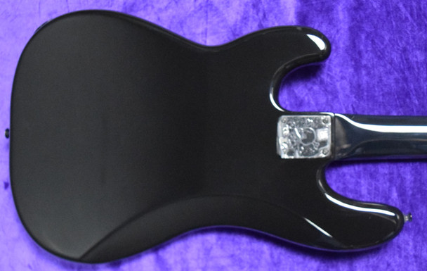 Fender Duff McKagan Deluxe Sign., Black / Rosewood 4 String Bass At Bass Central