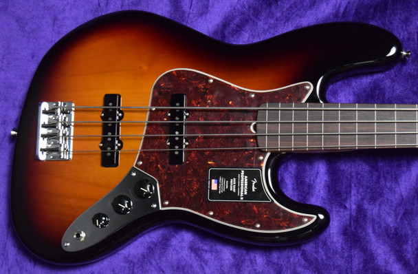 Fender AM Pro II FRETLESS Jazz, 3-TSB / Lined Rosewood  4 String Bass At Bass Central