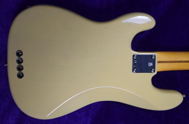 Fender AM. Vintage II '54 P-Bass, Blonde / Maple 4 String Bass At Bass Central