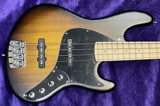 Sandberg TT-4 SuperLight, Tobacco Burst 4 String Bass At Bass Central