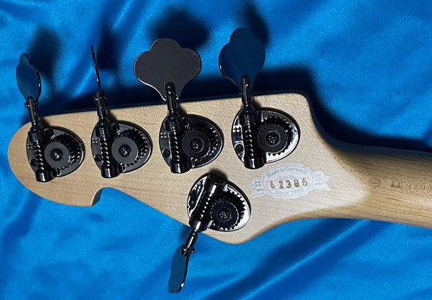 Sandberg Cal. Central 5, Dark Grey Gloss (Anthracite) 5 String Bass At Bass Central