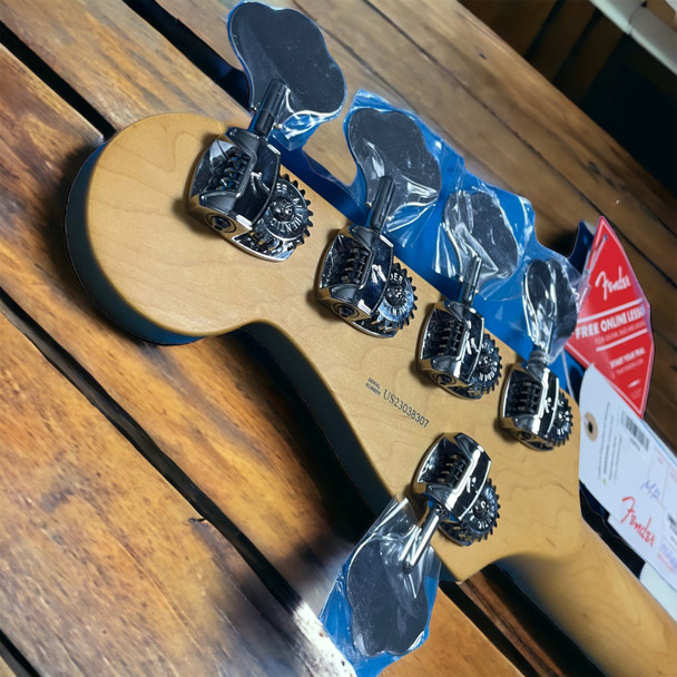 Fender AM Pro II Jazz (5), Olympic White / Rosewood 5 String Bass At Bass Central